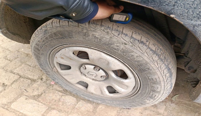 2014 Renault Duster 85 PS RXL DIESEL, Diesel, Manual, 1,14,624 km, tyre