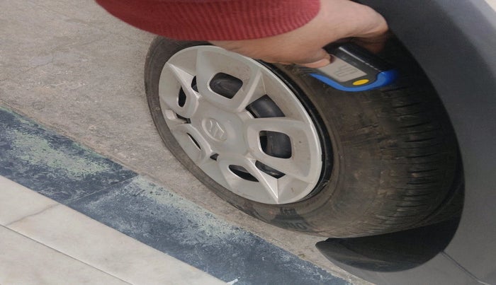 2022 Maruti IGNIS DELTA 1.2, Petrol, Manual, 11,087 km, tyre