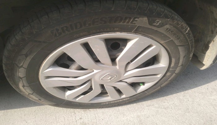 2016 Honda City 1.5L I-VTEC SV, Petrol, Manual, 79,111 km, tyre