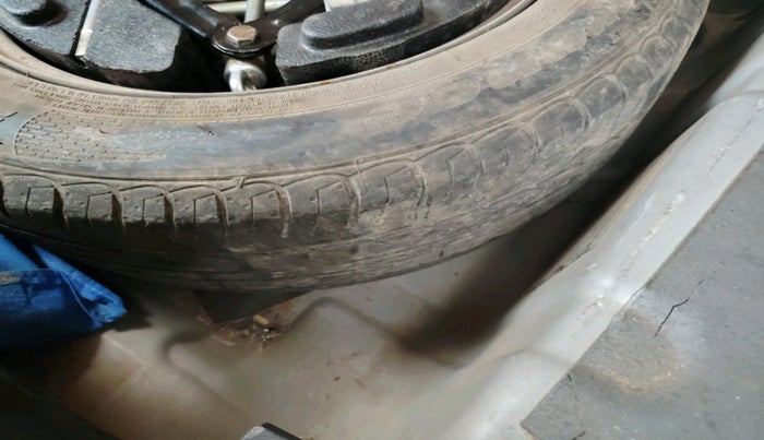 2018 Tata NEXON XM PETROL, Petrol, Manual, 83,137 km, tyre