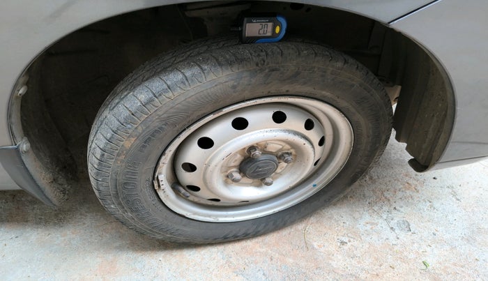 2010 Maruti Wagon R 1.0 LXI, Petrol, Manual, 1,58,950 km, tyre