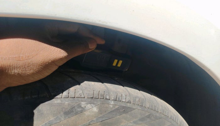 2013 Hyundai i20 ASTA 1.4 CRDI, Diesel, Manual, 1,31,114 km, tyre