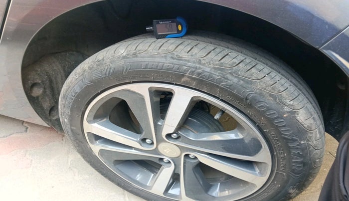 2022 Tata ALTROZ XZA PLUS, Petrol, Automatic, 6,450 km, tyre