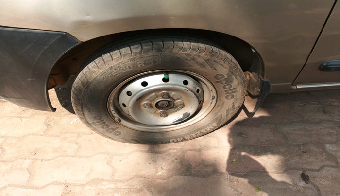 2012 Maruti Alto LXI, Petrol, Manual, 37,770 km, tyre