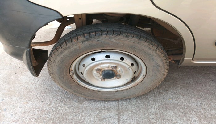 2012 Maruti Alto LXI, Petrol, Manual, 37,770 km, tyre