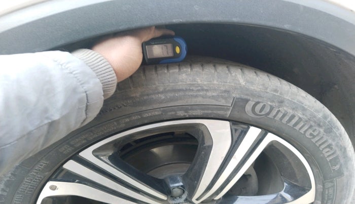 2022 MG ASTOR SUPER EX 1.5 MT, Petrol, Manual, 29,409 km, tyre