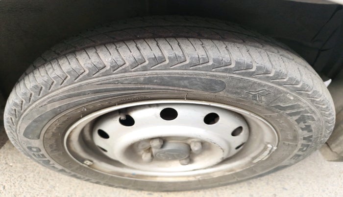 2018 Maruti Wagon R 1.0 LXI CNG, Petrol, Manual, 52,753 km, tyre