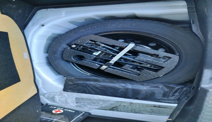 2022 Volkswagen TAIGUN GT 1.5 TSI MT, Petrol, Manual, 70,527 km, tyre