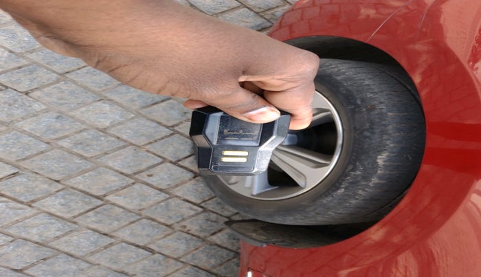 2018 Hyundai Verna 1.6 CRDI SX + AT, Diesel, Automatic, 50,303 km, tyre