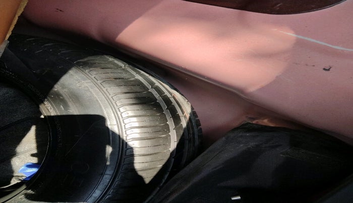 2018 Hyundai Verna 1.6 CRDI SX + AT, Diesel, Automatic, 50,303 km, tyre