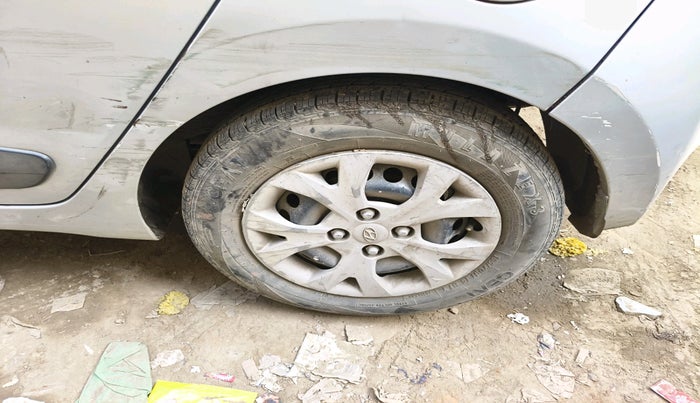 2014 Hyundai Grand i10 SPORTZ 1.2 KAPPA VTVT, Petrol, Manual, 50,169 km, tyre