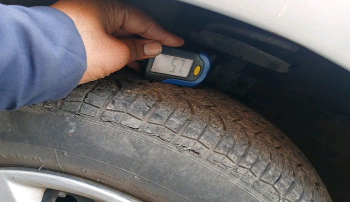 2014 Maruti Swift Dzire VXI, Petrol, Manual, 61,293 km, tyre