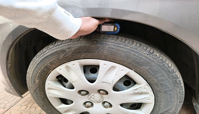 2015 Honda Amaze 1.2L I-VTEC S AT, Petrol, Automatic, 18,994 km, tyre