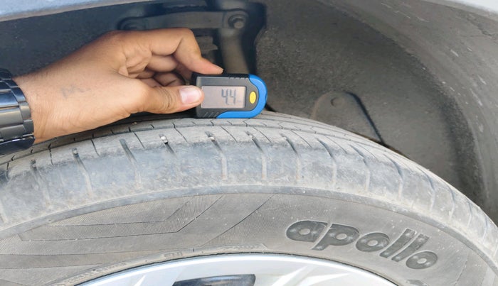 2022 Hyundai Creta EX 1.5 PETROL, Petrol, Manual, 41,633 km, tyre