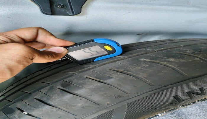 2022 Hyundai Creta EX 1.5 PETROL, Petrol, Manual, 41,633 km, tyre