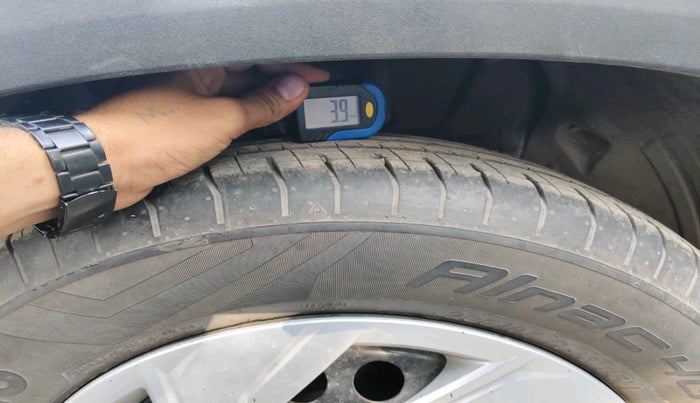 2022 Hyundai Creta EX 1.5 PETROL, Petrol, Manual, 41,633 km, tyre