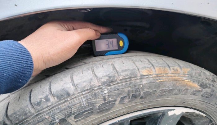 2017 Honda City 1.5L I-VTEC V MT, Petrol, Manual, 82,485 km, tyre