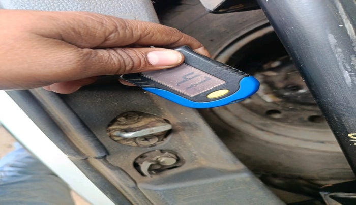 2012 Maruti Wagon R 1.0 LXI, Petrol, Manual, 94,747 km, tyre