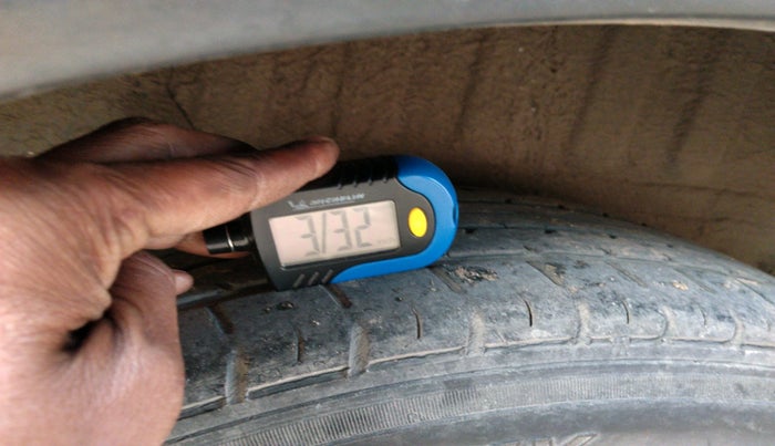 2016 Renault Lodgy 110 PS RXZ STEPWAY 8 STR, Diesel, Manual, 80,046 km, tyre