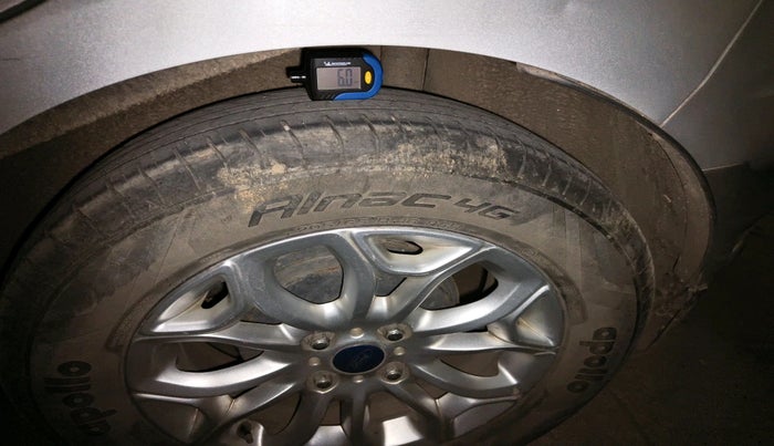 2015 Ford Ecosport TITANIUM 1.5L DIESEL, Diesel, Manual, 1,34,832 km, tyre