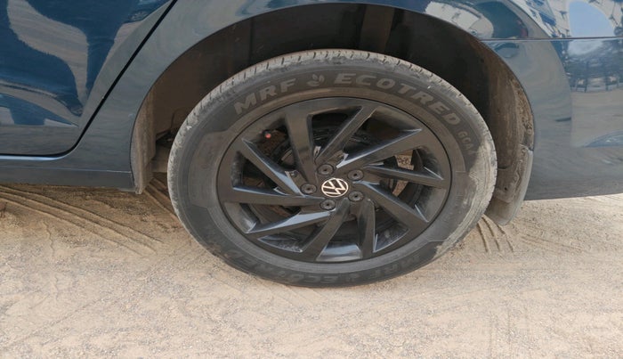 2024 Volkswagen VIRTUS Topline 1.0 TSI AT (Electric Seats), Petrol, Automatic, 29,804 km, tyre