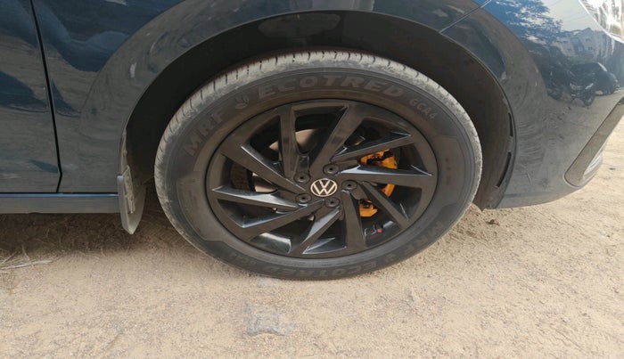 2024 Volkswagen VIRTUS Topline 1.0 TSI AT (Electric Seats), Petrol, Automatic, 29,804 km, tyre