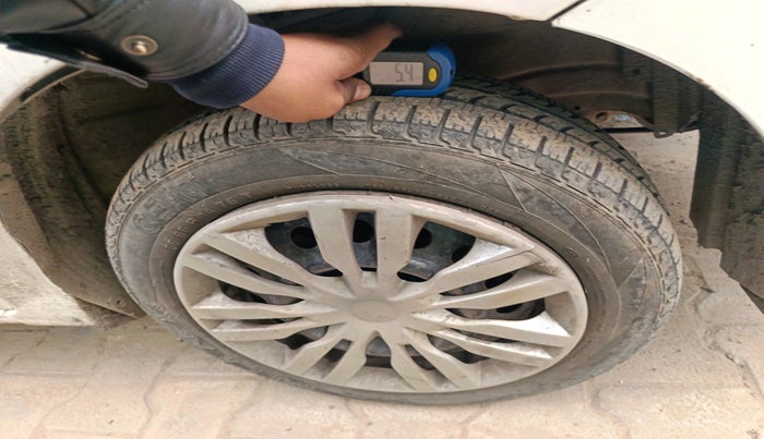 2016 Maruti Wagon R 1.0 VXI, Petrol, Manual, 1,02,548 km, tyre