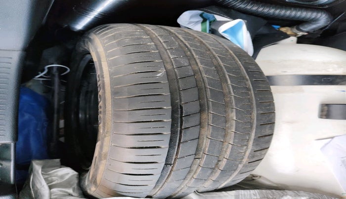 2023 Maruti Baleno DELTA CNG 1.2L, Petrol, Manual, 45,918 km, tyre