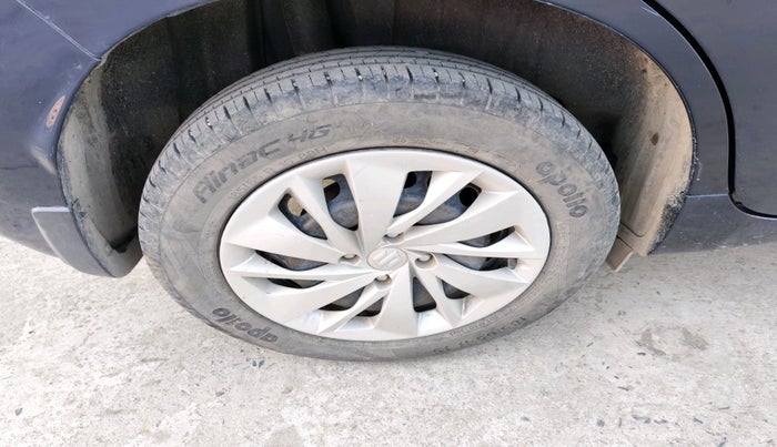 2023 Maruti Baleno DELTA CNG 1.2L, Petrol, Manual, 45,918 km, tyre