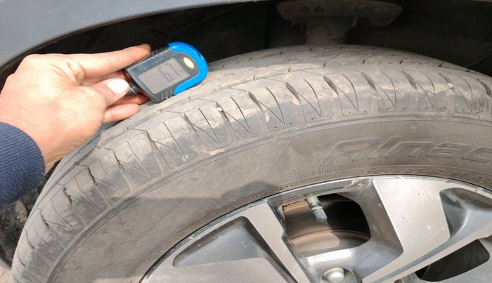 2023 KIA SONET HTX 1.5, Diesel, Manual, 1,13,869 km, tyre