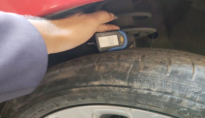 2016 Maruti Baleno ALPHA PETROL 1.2, Petrol, Manual, 64,744 km, tyre