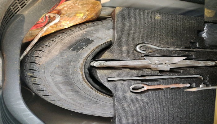 2017 Honda Jazz 1.2L I-VTEC V AT, Petrol, Automatic, 55,108 km, tyre