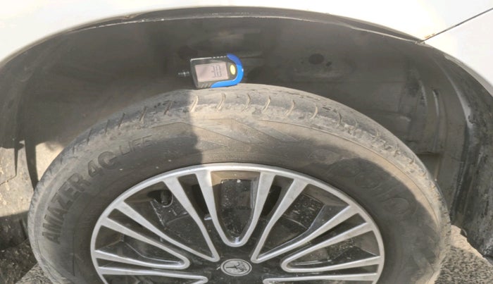 2018 Maruti Wagon R 1.0 LXI CNG, Petrol, Manual, 91,458 km, tyre