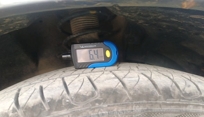 2016 Maruti Baleno ZETA PETROL 1.2, Petrol, Manual, 81,875 km, tyre