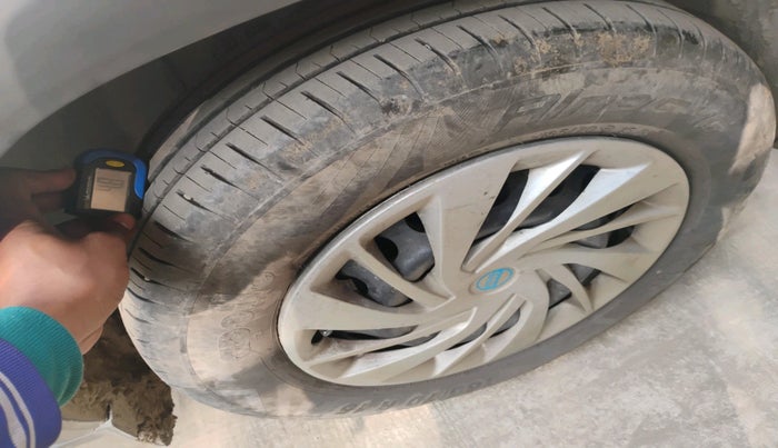 2022 Tata PUNCH ADVENTURE MT, Petrol, Manual, 29,424 km, tyre