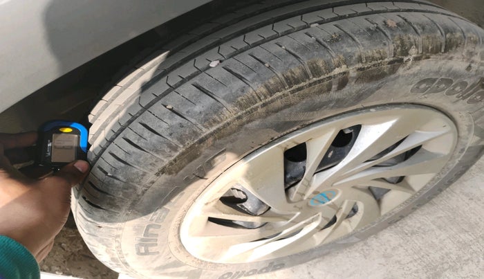 2022 Tata PUNCH ADVENTURE MT, Petrol, Manual, 29,424 km, tyre