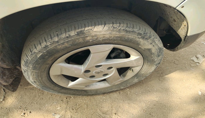 2012 Renault Duster 110 PS RXZ DIESEL, Diesel, Manual, 1,23,372 km, tyre