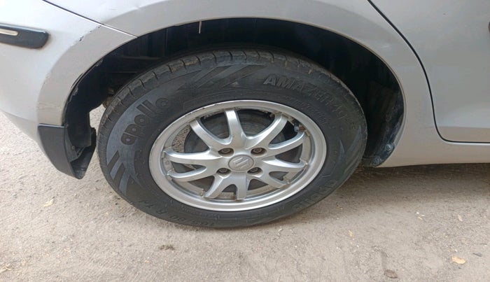 2013 Maruti Swift VDI, Diesel, Manual, 89,444 km, tyre