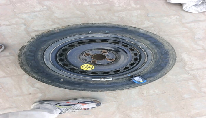 2018 Maruti Baleno ZETA PETROL 1.2, Petrol, Manual, 1,00,960 km, tyre