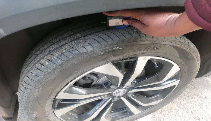 2023 MG HECTOR PLUS SHARP PRO 1.5 PETROL TURBO CVT 7 STR, Petrol, Automatic, 23,202 km, tyre