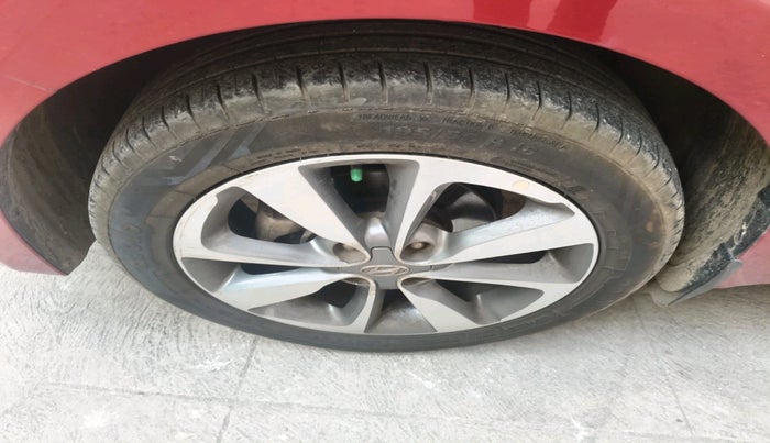 2014 Hyundai i20 ASTA 1.2, Petrol, Manual, 65,058 km, tyre