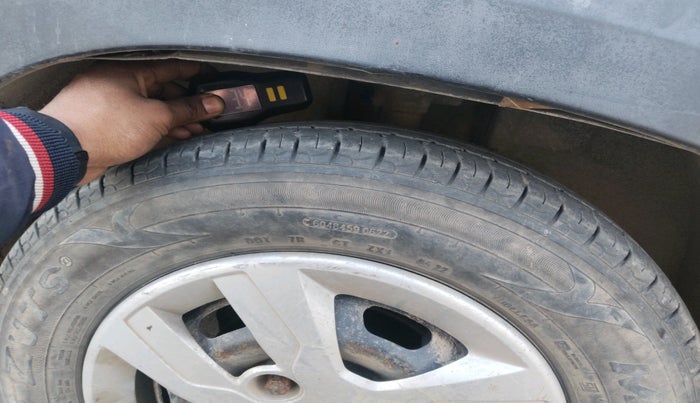 2018 Renault Kwid RXT 0.8, Petrol, Manual, 57,764 km, tyre