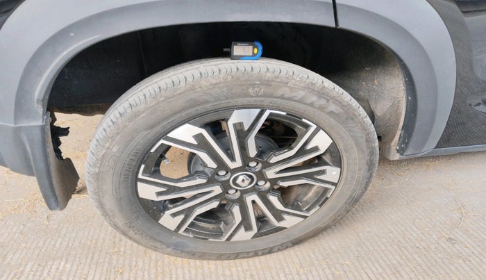 2024 Renault Kiger RXT (O) MT, Petrol, Manual, 8,269 km, tyre