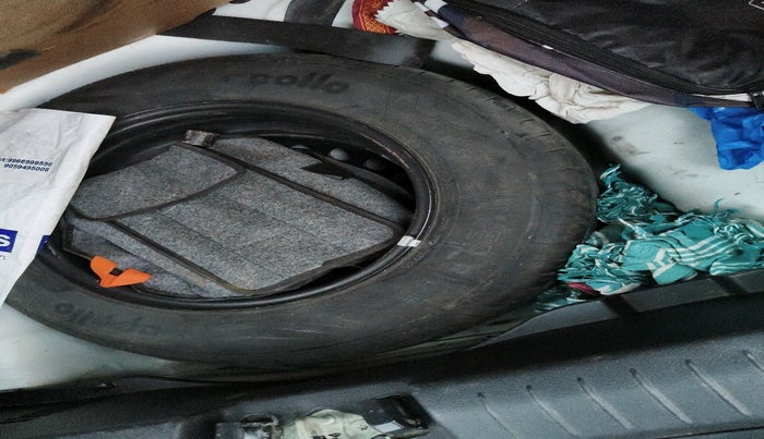 2020 Hyundai VENUE SX 1.0 TURBO IMT, Petrol, Manual, 88,059 km, tyre