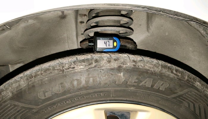 2011 Maruti Swift Dzire VXI, Petrol, Manual, 1,22,293 km, tyre