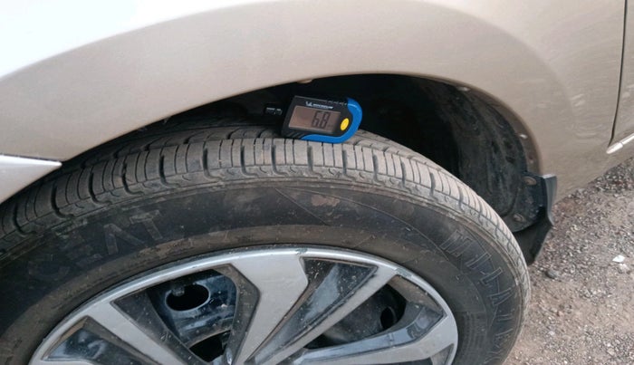 2015 Tata Bolt XMS REVOTRON, Petrol, Manual, 66,481 km, tyre