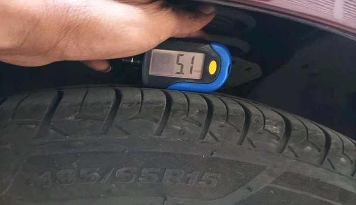 2015 Honda City 1.5L I-VTEC VX CVT, Petrol, Automatic, 1,13,625 km, tyre