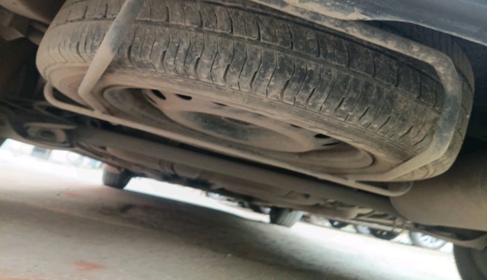 2017 Maruti Ertiga VDI SHVS, Diesel, Manual, 2,32,176 km, tyre