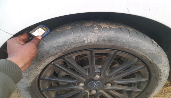 2019 Ford New Figo TITANIUM BLU 1.5 DIESEL, Diesel, Manual, 1,77,565 km, tyre