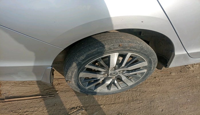 2018 Honda City 1.5L I-VTEC VX, Petrol, Manual, 1,05,284 km, tyre